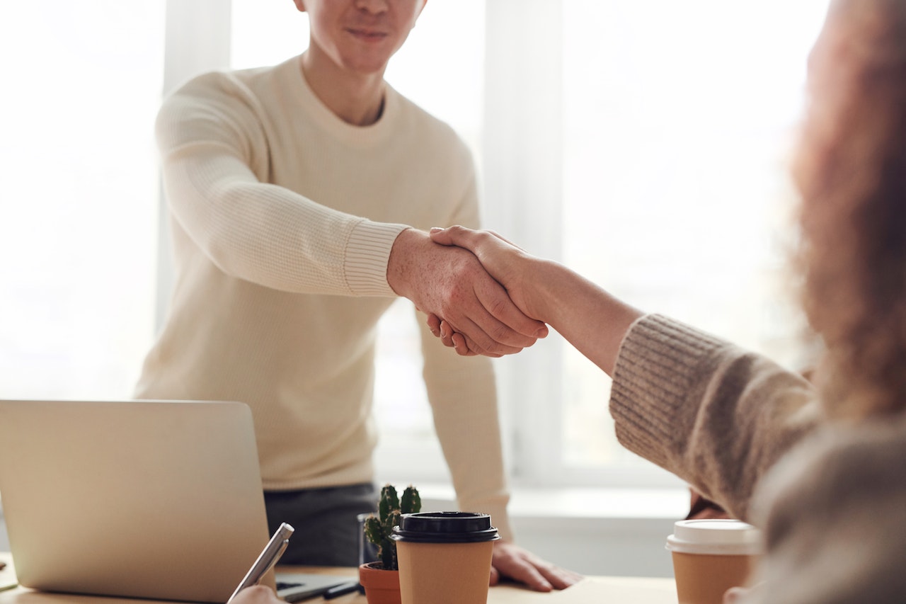 Come mantenere buoni rapporti con i clienti: tre consigli per liberi professionisti